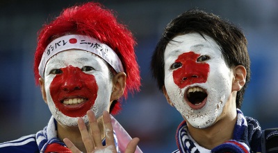 אוהדי נבחרת יפן (רויטרס)