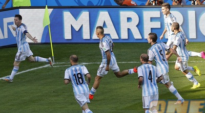 ארגנטינה חוגגת (רויטרס)