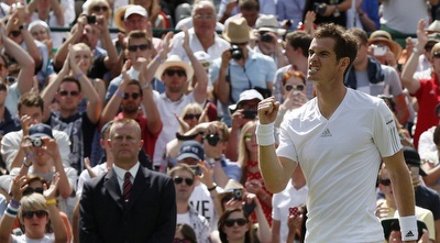 אנדי מארי חוגג (רויטרס) אנדי מארי חוגג (רויטרס)