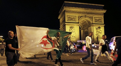 חגיגות באלג´יריה (רויטרס)