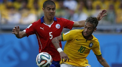 ניימאר מול פרנסיסקו סילבה (רויטרס)