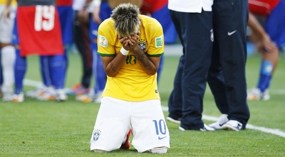 ניימאר בוכה בסיום (רויטרס)