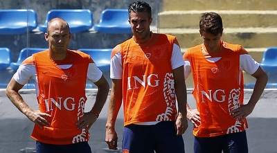 ואן פרסי ורובן באימון (רויטרס)