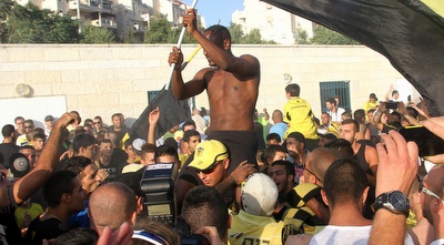 דני פרדה על הכפתיים (רדאד ג´בארה)