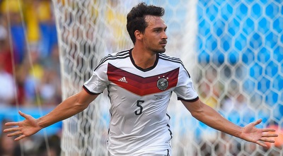 הומלס חוגג את שער היתרון (GettyImages) הומלס חוגג את שער היתרון (GettyImages)