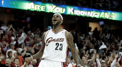 לברון ג´יימס. רייס מאמין שקליבלנד יכולה לקחת אליפות (רויטרס) לברון ג´יימס. רייס מאמין שקליבלנד יכולה לקחת אליפות (רויטרס)