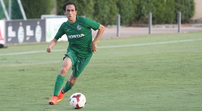 בניון על הדשא. בקבוצה מתלהבים (עמית מצפה) בניון על הדשא. בקבוצה מתלהבים (עמית מצפה)