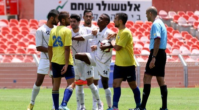 גדי קינדה משתולל ומורחק (רדאד ג´בארה)