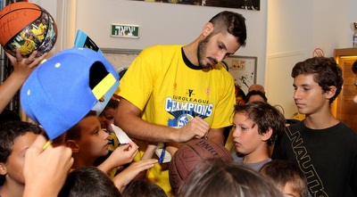 כספי מחלק חתימות (שי לוי)