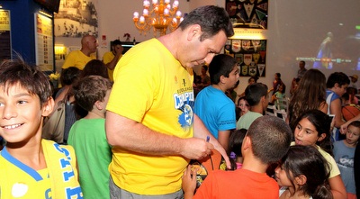 גודס נפגש עם הילדים (שי לוי)