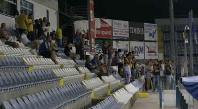 אוהדי מכבי בלרנקה. חוזרים לאצטדיון ה&qout;ביתי&qout; (רז אמיר)