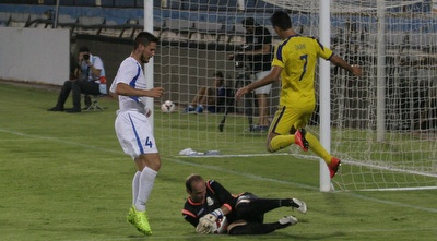 קסאלס עוצר את זהבי (רז אמיר)