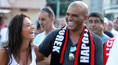 אייל גולן ורוסלנה. השחקנים ישמחו אותם גם בסיום העונה? (יניב גונן) אייל גולן ורוסלנה. השחקנים ישמחו אותם גם בסיום העונה? (יניב גונן)