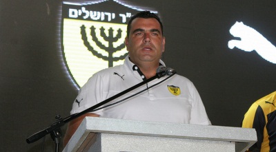 מנחם קורצקי (משה חרמון) מנחם קורצקי (משה חרמון)