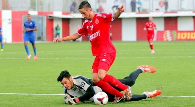 יחזקאל מול גינזבורג (משה חרמון) יחזקאל מול גינזבורג (משה חרמון)