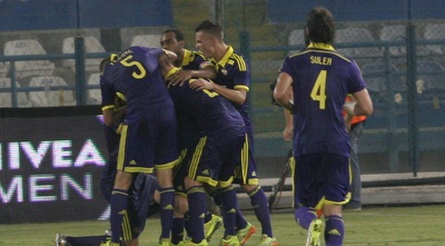 שחקני מאריבור חוגגים (רז אמיר)