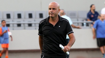 יוסי אבוקסיס (חגי ניזרי) יוסי אבוקסיס (חגי ניזרי)