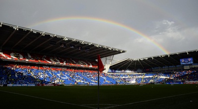 קשת מעל אצטדיון קרדיף סיטי (רויטרס)