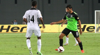 חן עזרא מול טגה (רדאד ג´בארה) חן עזרא מול טגה (רדאד ג´בארה)