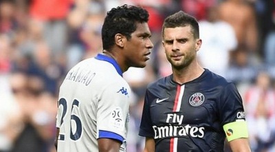 טיאגו מוטה וברנדאו (מערכת ONE) טיאגו מוטה וברנדאו (מערכת ONE)