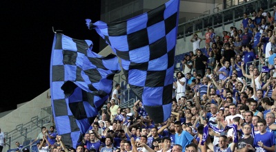 הקהל של פתח תקווה (יניב גונן)