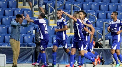 הפועל פ&qout;ת חוגגת (יניב גונן)