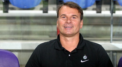 אלכסנדר סטנוייביץ´ (משה חרמון)