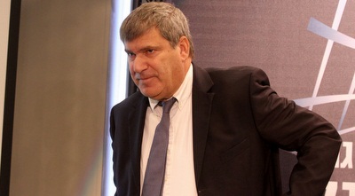 יורם באומן (חגי ניזרי)