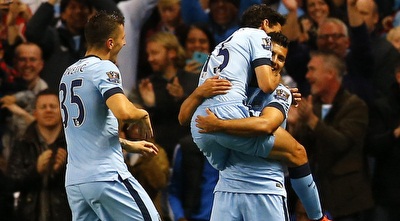 שחקני מנצ´סטר סיטי חוגגים (רויטרס) שחקני מנצ´סטר סיטי חוגגים (רויטרס)