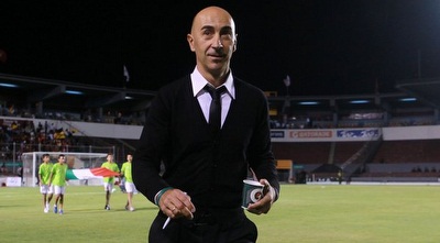 פאקו אייסטראן. עוזר, מאמן כושר. ואיך הוא כמאמן ראשי?