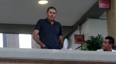 אלי גוטמן הגיע לצפות במשחק (חגי ניזרי)