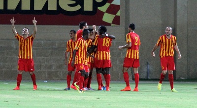 שחקני אשדוד חוגגים (חגי ניזרי)