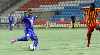 בוזגלו בועט (חגי ניזרי)