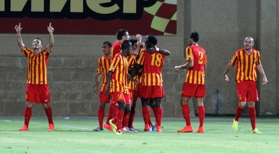 שחקני אשדוד חוגגים (חגי ניזרי)