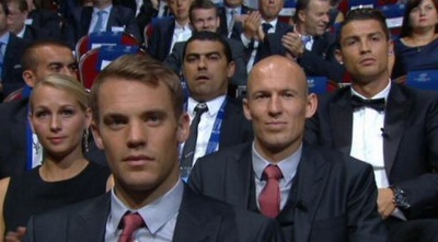 רונאלדו, ונייר ורובן לפני ההכרזה (טוויטר) (מערכת ONE) רונאלדו, ונייר ורובן לפני ההכרזה (טוויטר) (מערכת ONE)