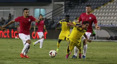 ברק בדש נופל (האתר הרשמי של מכבי ת&qout;א) ברק בדש נופל (האתר הרשמי של מכבי ת&qout;א)