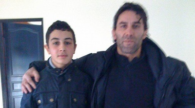 כרמלו מישיש עם הבן שלו (מערכת ONE) כרמלו מישיש עם הבן שלו (מערכת ONE)