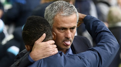 ז&acute;וזה מוריניו וסמואל אטו (רויטרס)