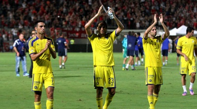 שחקני מכבי חוגגים (רדאד ג´בארה) שחקני מכבי חוגגים (רדאד ג´בארה)