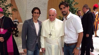 דודו אוואט ויוסי בניון עם האפיפיור 