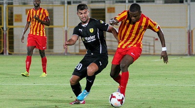 בלו עם הכדור (משה חרמון)