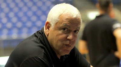 פיני גרשון (יניב גונן) פיני גרשון (יניב גונן)