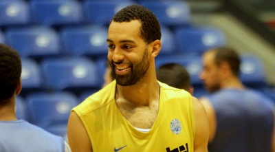 בראיין רנדל (יניב גונן)