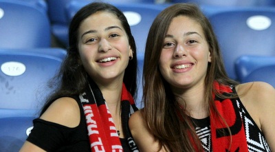 אוהדות של הפועל חיפה (יניב גונן)