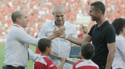 יגאל אנטבי עם דומב וברקוביץ´ (ראובן שוורץ, ynet)