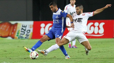 גיא דיין. חוזר מפציעה ל-11 (רדאד ג&acute;בארה)