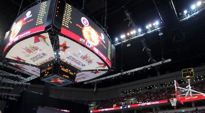 הארנה (אורן בן חקון)