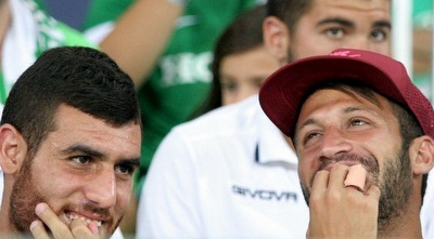 מוחמד גאדיר ואיסמעיל ריאן (משה חרמון)