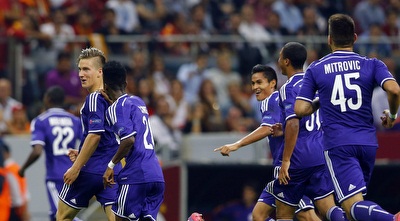 שחקני אנדרלכט (רויטרס)