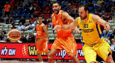 אלכס מאריץ´ רודף אחרי הכדור (רדאד ג´בארה)